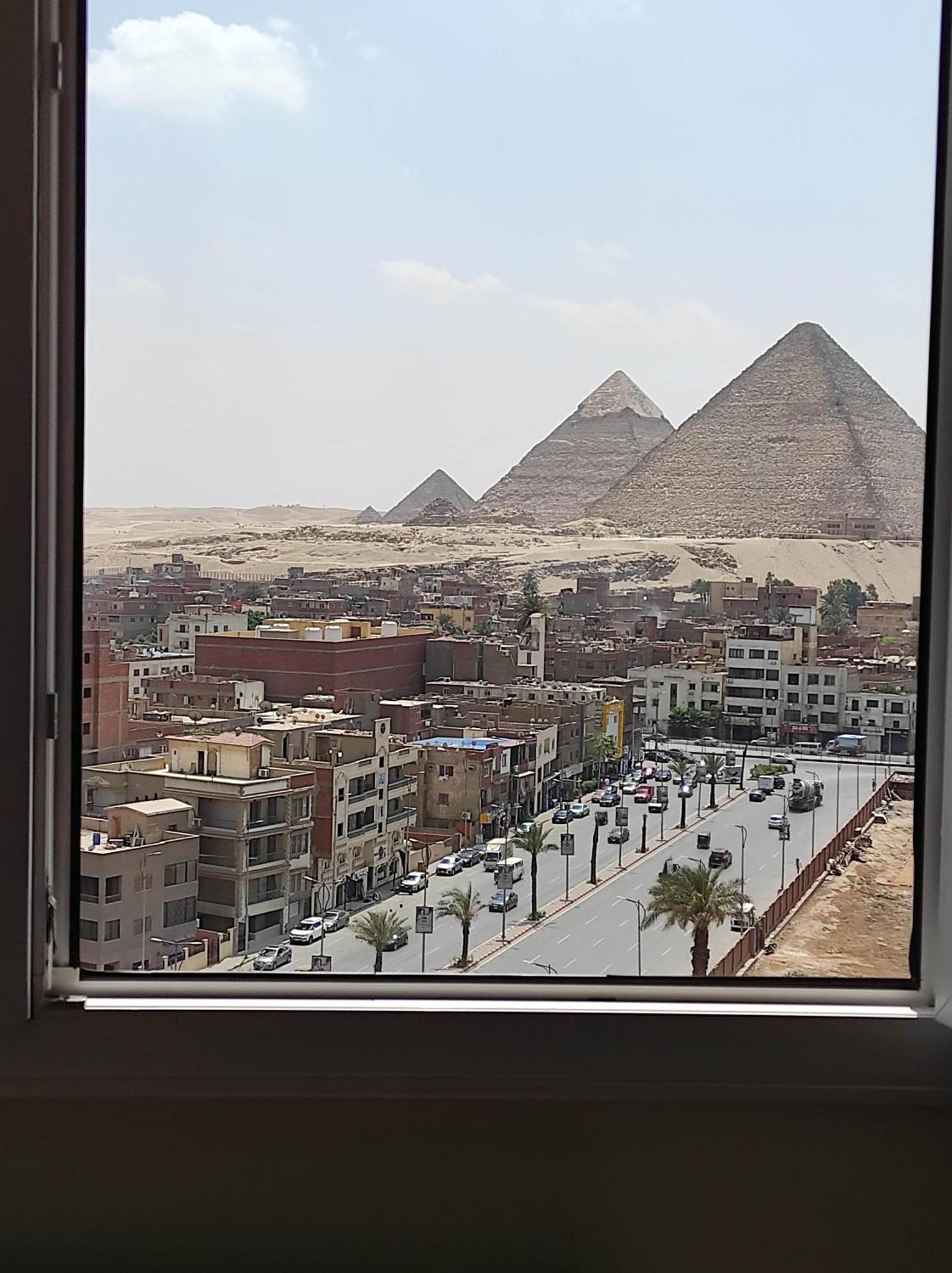 Pyramids View Suite/Vista Piramidi Cairo Phòng bức ảnh